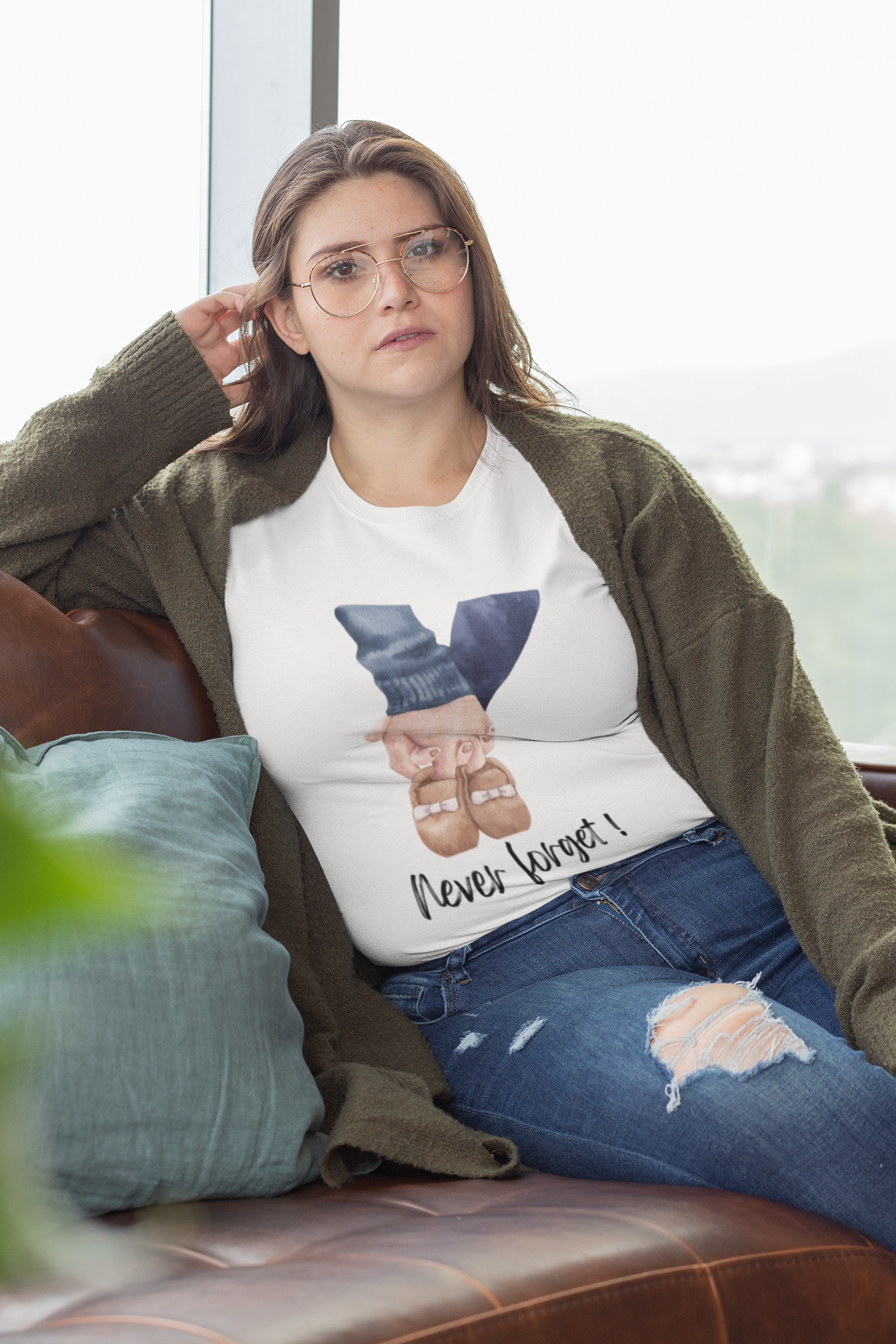 Never forget oversized tee