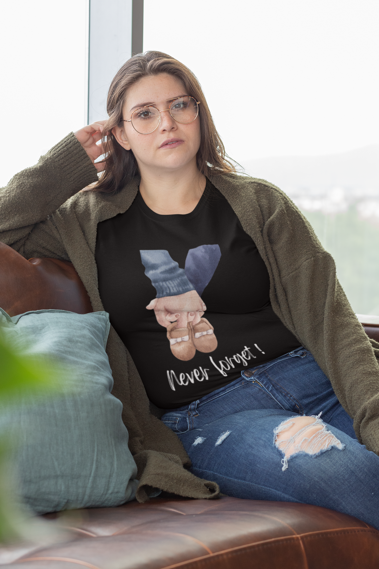 Never forget-Oversized dark tee